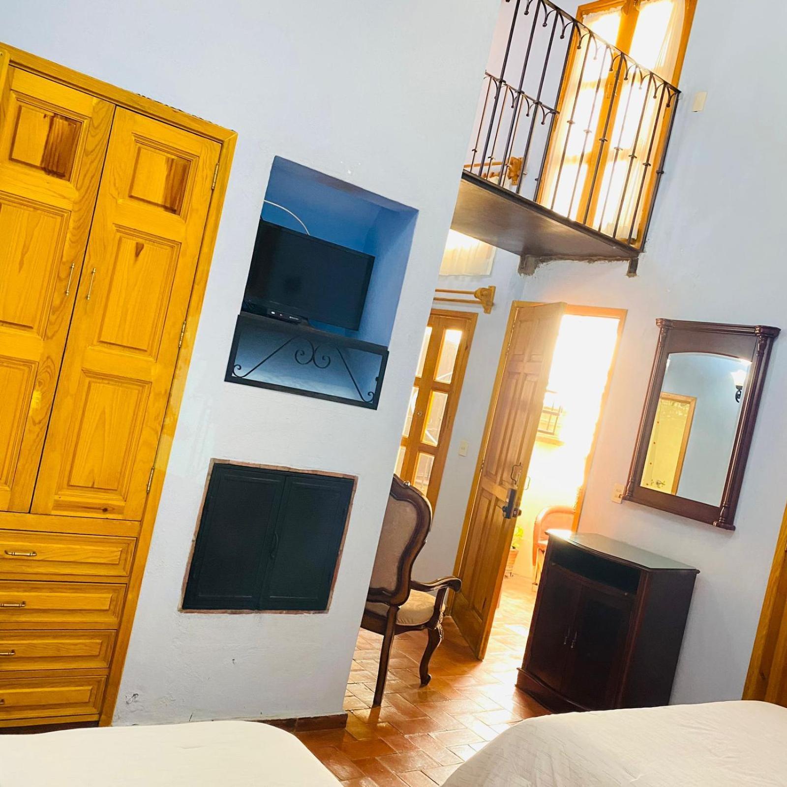 Hotel Antigua Casa De Piedra Сан-Міґель-де-Альєнде Екстер'єр фото